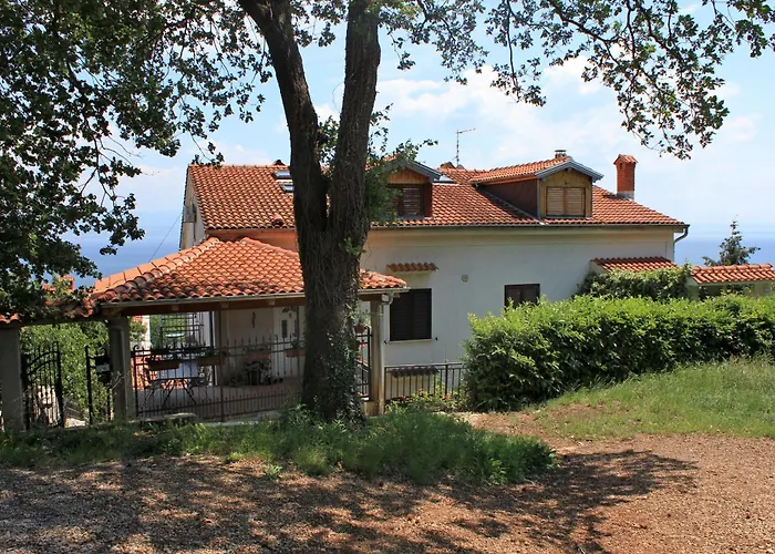 Apartamento With Parking Space Opric, Opatija - 7744 *